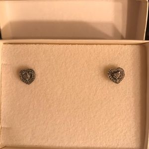 Heart diamond earrings